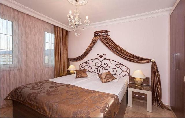 CLUB PARADISO HOTEL