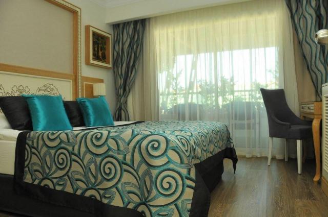Crystal Waterworld Resort & Spa