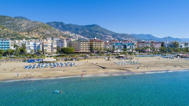 Kleopatra Beach