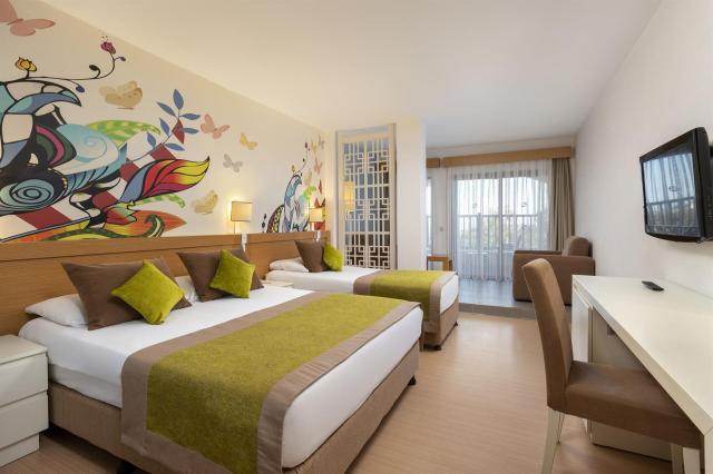 Limak Arcadia Sport Resort