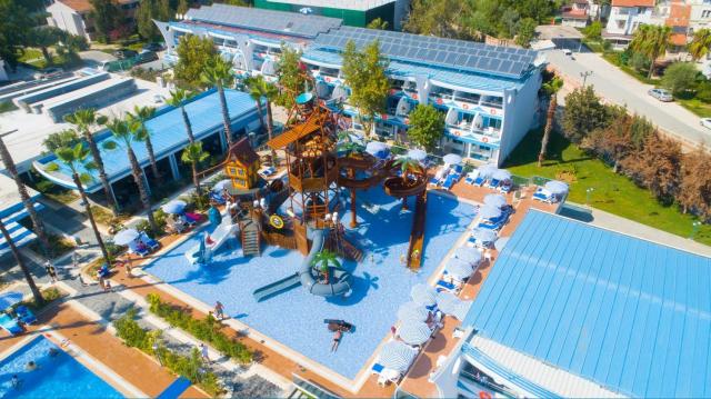 Marine Family Club Beach Hotel