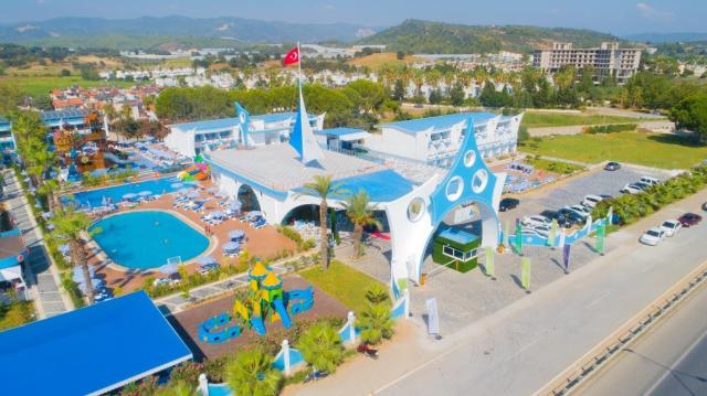 Marine Family Club Beach Hotel