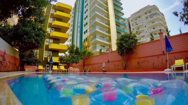 Gold Twins Boutique Hotel