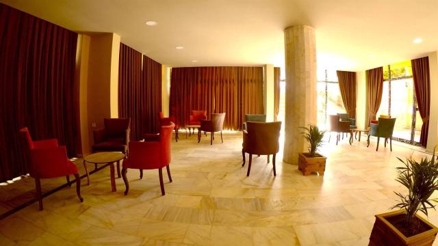 Gold Twins Boutique Hotel