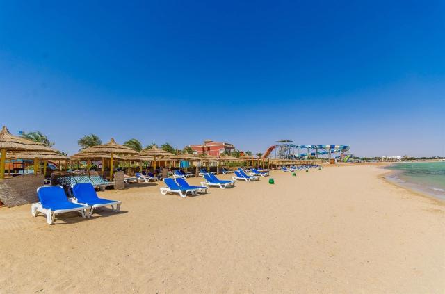 Titanic Beach