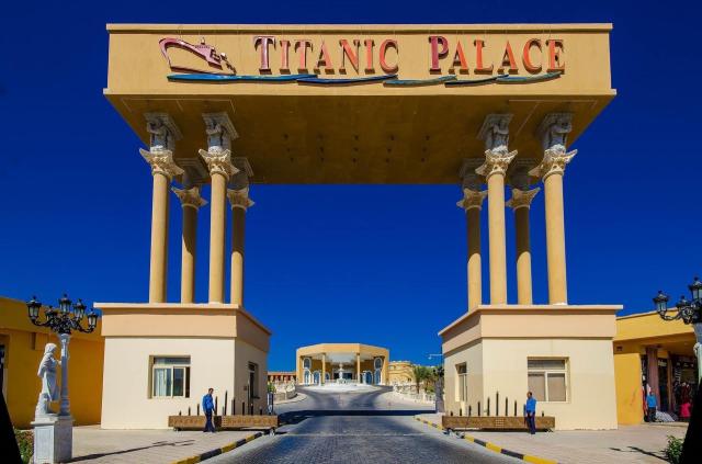 Titanic Palace