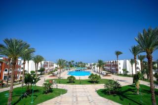 Sunrise Garden Beach Resort