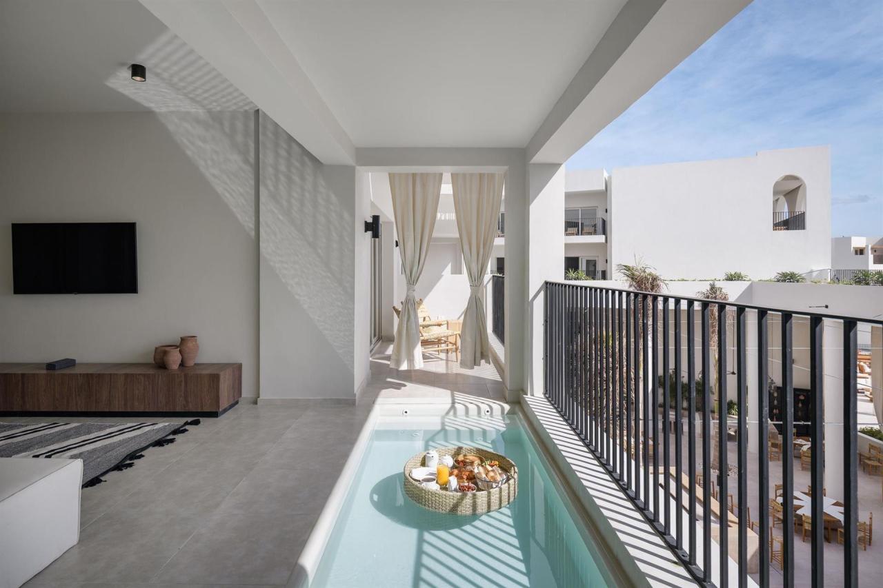 Serry Beach Resort