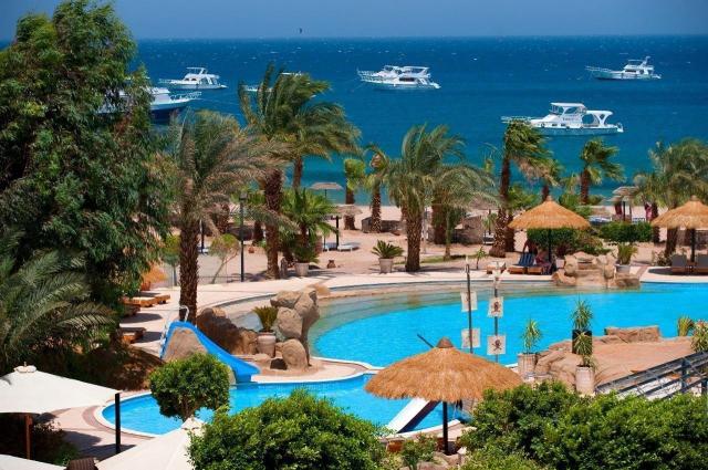 Lotus Bay Beach Resort & Garden