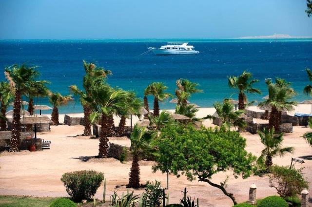 Lotus Bay Beach Resort & Garden