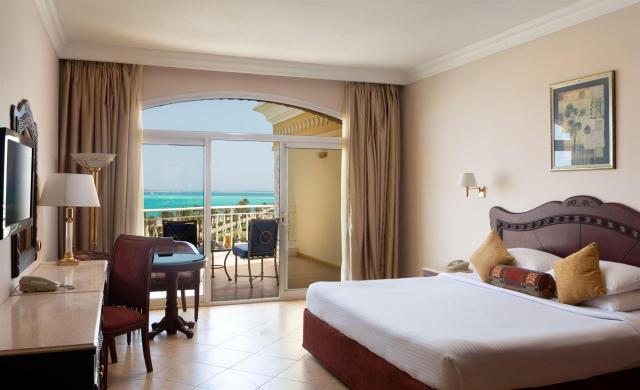 Palm Royale Soma Bay