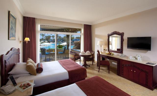 Palm Royale Soma Bay