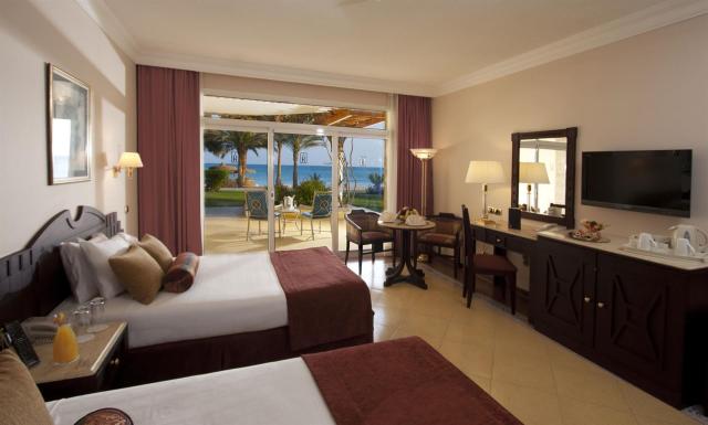 Palm Royale Soma Bay