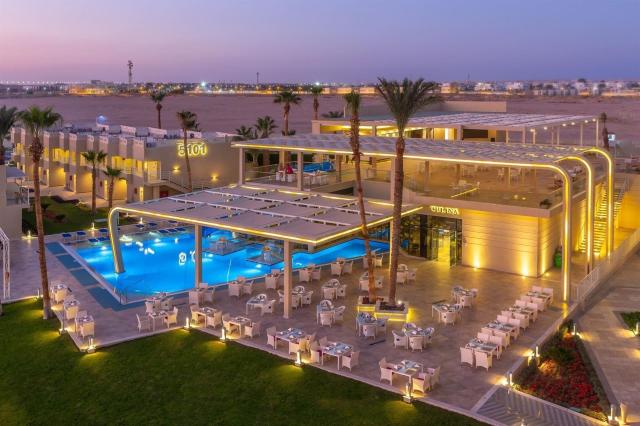 Beach Albatros Resort