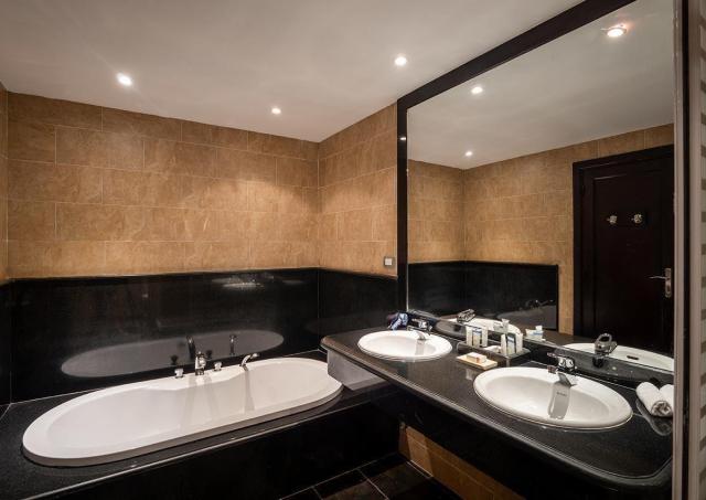 Fort Arabesque Resort Spa And Villas