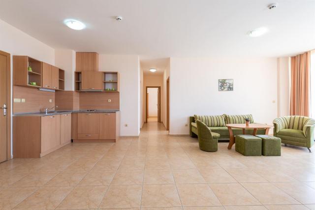 Trakia Plaza Apartments