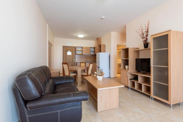 Trakia Plaza Apartments