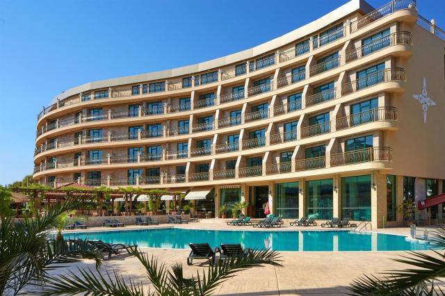 Mena Palace
