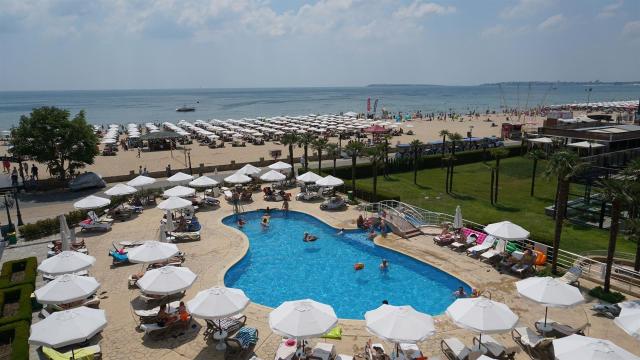 DIT Evrika Beach Club