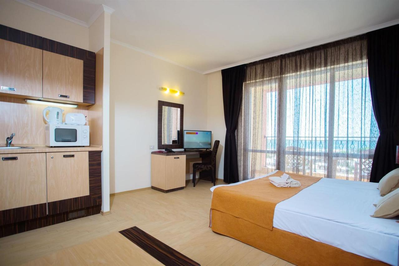 Dit Majestic Beach Resort