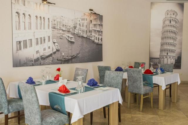 Asteria Family Resort Side