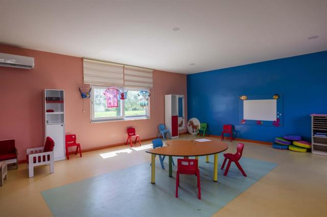 Asteria Family Resort Side