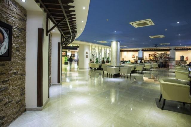 El Karma Aqua Beach Resort