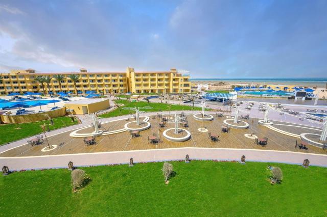 Amwaj Beach Club