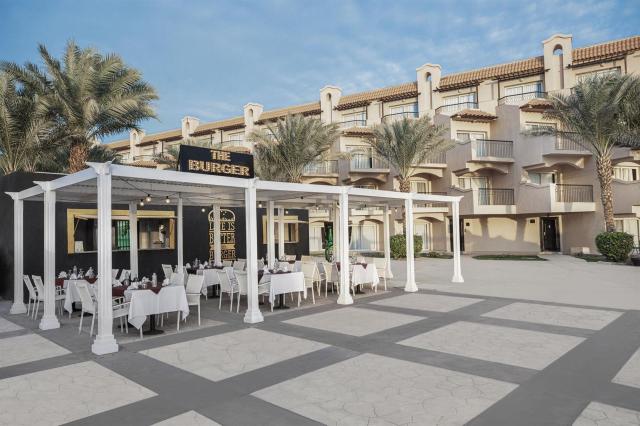 Pyramisa Beach Resort Sahl Hasheesh