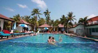 Chaweng Cove Beach Resort