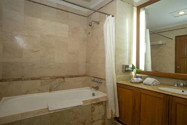 Parigata Resort & Spa