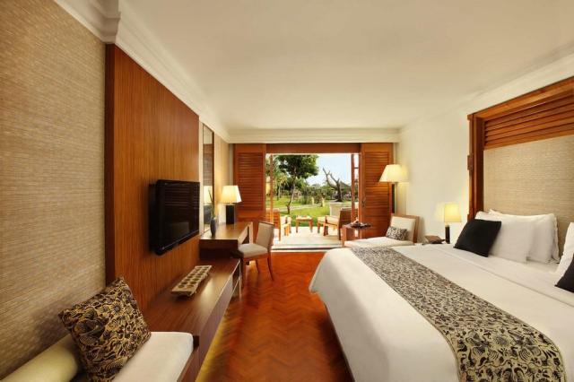 Nusa Dua Beach Hotel & Spa
