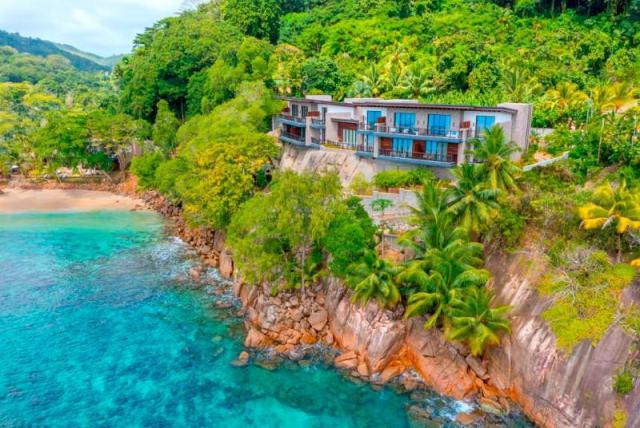Overview Mango House (2).jpg