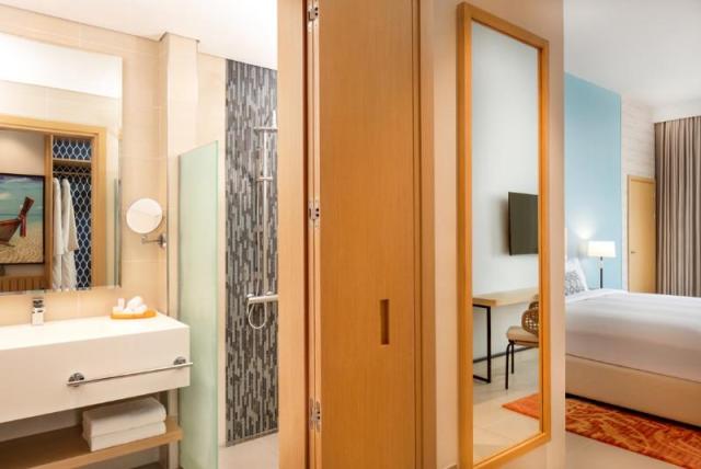 Centara Mirage Beach Resort Dubai