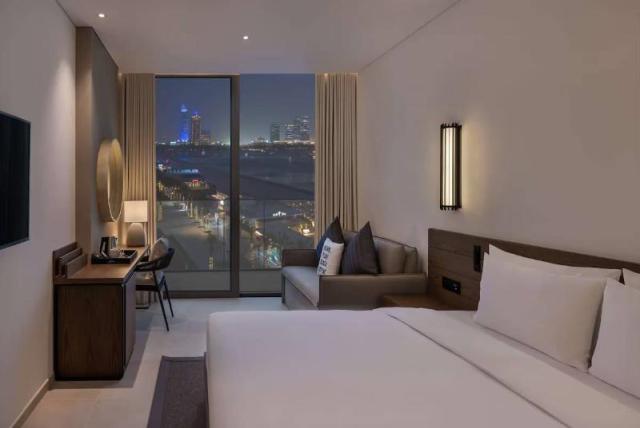 Radisson Beach Resort Palm Jumeirah Dubai