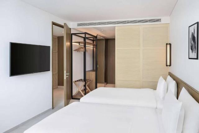Radisson Beach Resort Palm Jumeirah Dubai