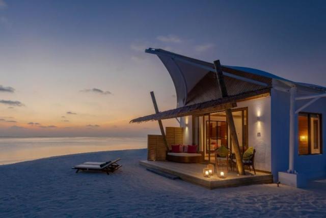 Platinum Beach Bungalow -night view.jpg