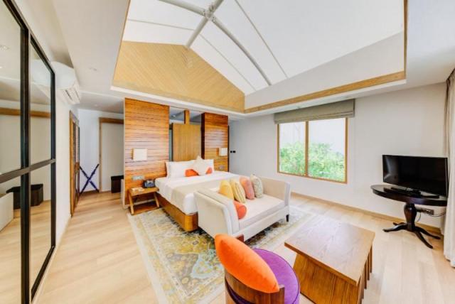 Platinum Beach Bungalow 1.jpg