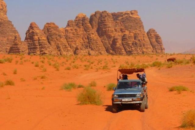 wadi-rum-3034_1920 - kopie.jpg