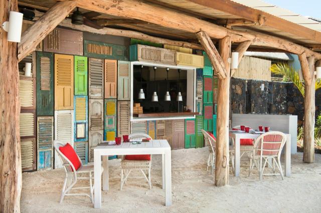 ZA_Lor Disab restaurant 2.jpg