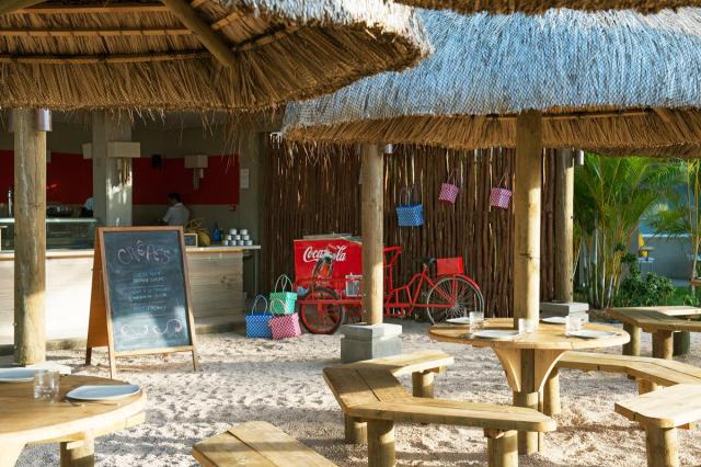 ZA_Taba-J restaurant 2.jpg