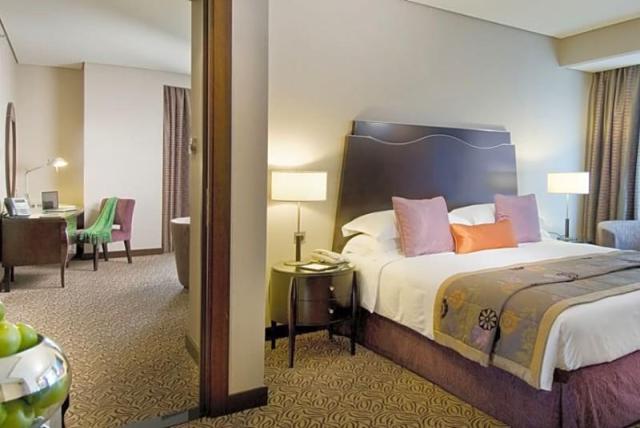 Rose Rayhaan by Rotana