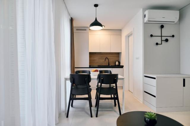 Studio_living room with kitchen_10