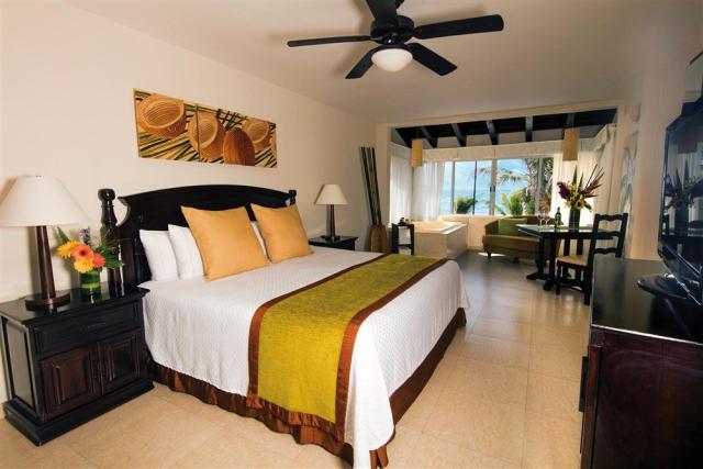 Hidden Beach AU Naturel Resort by Karisma