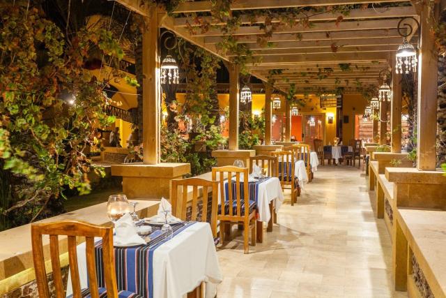 Carols Beau Rivage