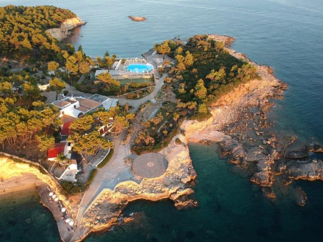 Marpunta Village