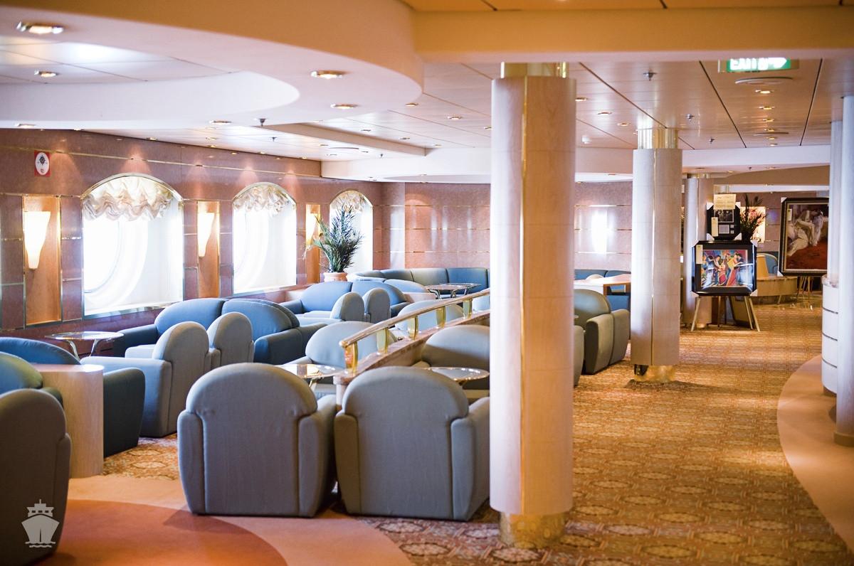 MSC Lirica
