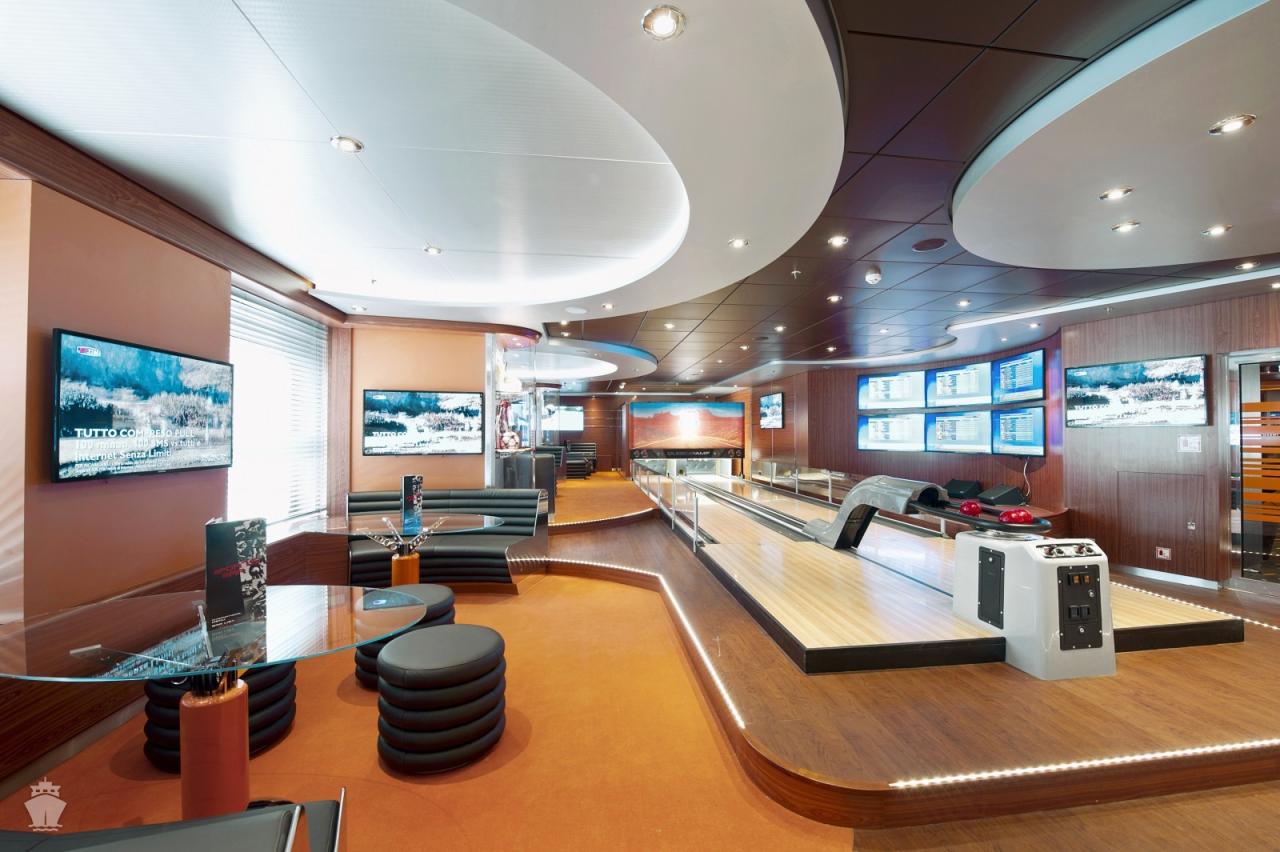 MSC Divina