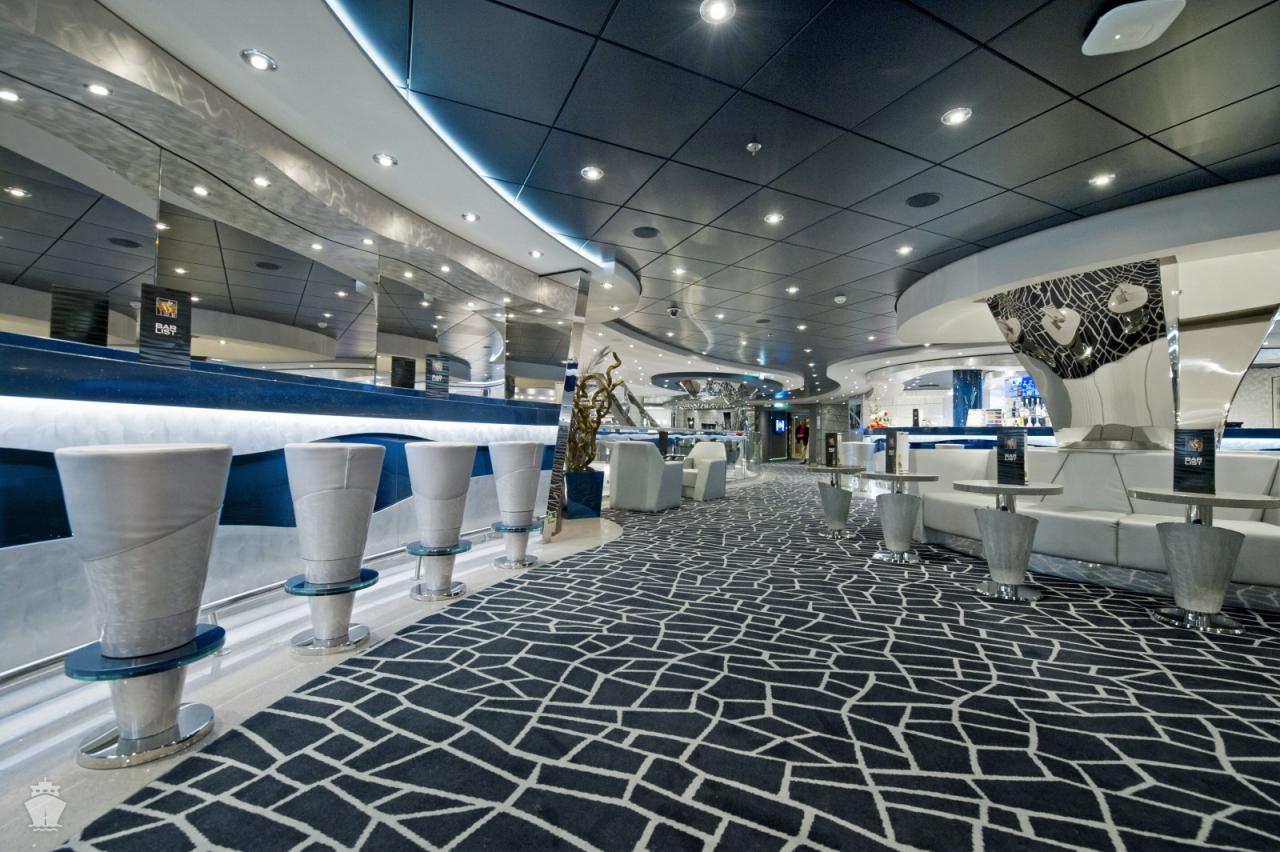 MSC Divina