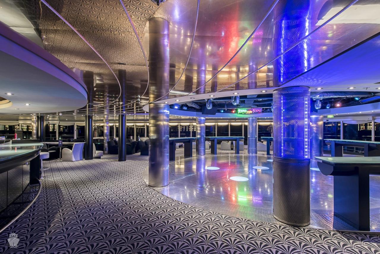 MSC Sinfonia